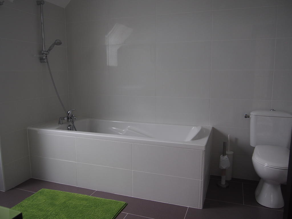 Maison Tombelaine Vains Habitación foto
