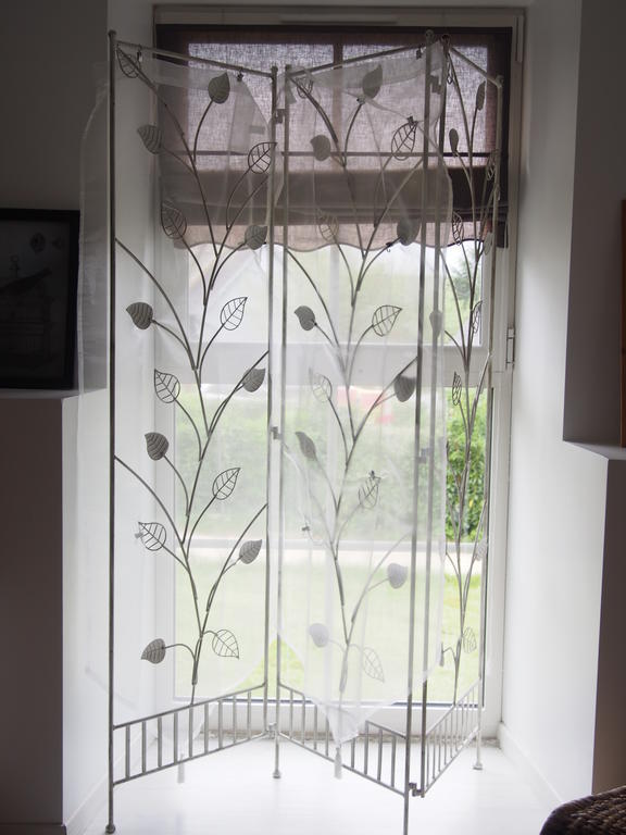 Maison Tombelaine Vains Habitación foto