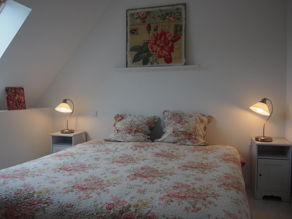 Maison Tombelaine Vains Habitación foto
