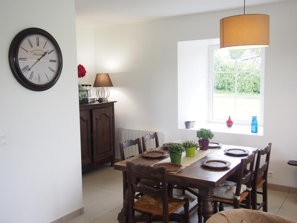 Maison Tombelaine Vains Habitación foto